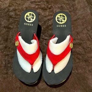 Red guess wedges never been worn